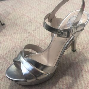 Silver Vince Camuto heals